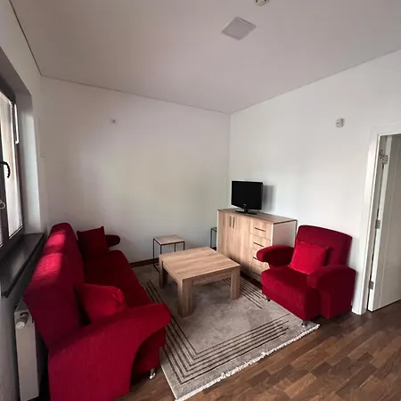 Forum Apartment *