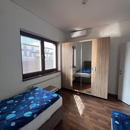 Apartment Forum *